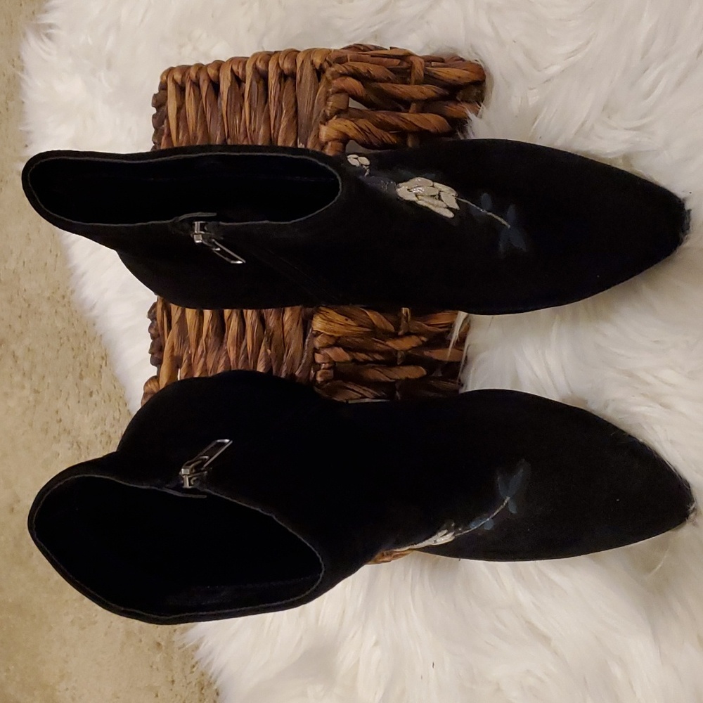 Steven By Steve Madden New Yorker Suede Leather E… - image 8